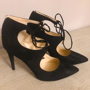 Marc Fisher lace up pumps